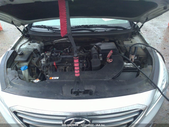 2015 HYUNDAI SONATA 2.4L SE VIN: 5NPE24AF4FH241856