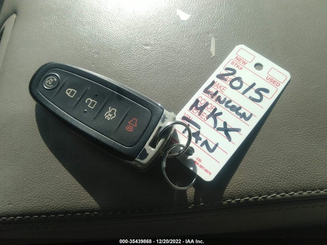 2015 Lincoln MKX, VIN: 2LMDJ8JK3FBL33894