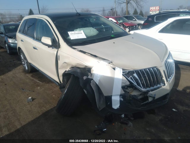 2015 Lincoln MKX, VIN: 2LMDJ8JK3FBL33894