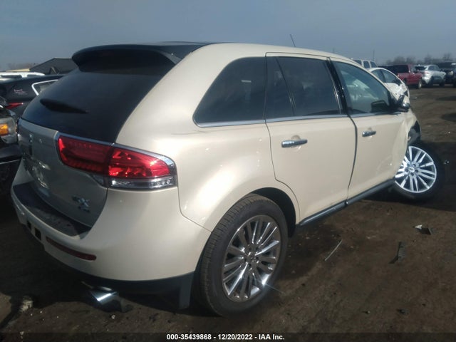 2015 Lincoln MKX, VIN: 2LMDJ8JK3FBL33894