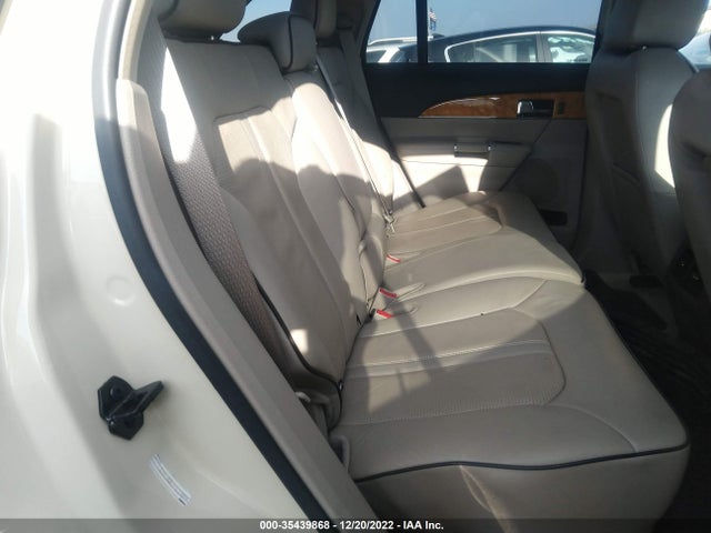 2015 Lincoln MKX, VIN: 2LMDJ8JK3FBL33894