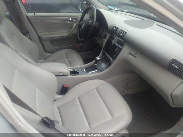 2006 MERCEDES-BENZ C-CLASS SPORT VIN: WDBRF52H26F766290