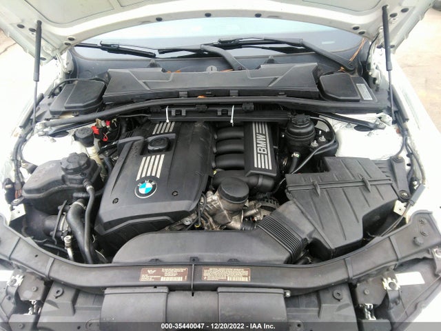2011 BMW 3 SERIES 328I VIN: WBAPH5C55BF094224