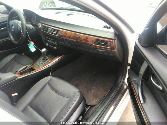 2011 BMW 3 SERIES 328I VIN: WBAPH5C55BF094224