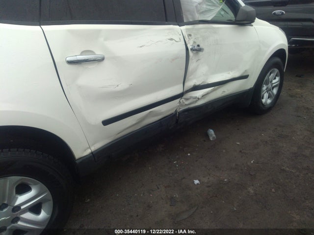 Chevrolet Traverse Ls 2015 1GNKRFKD6FJ209786 Image 7