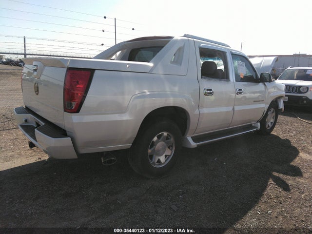 3GYEK63N02G230432 Cadillac ESCALADE EXT