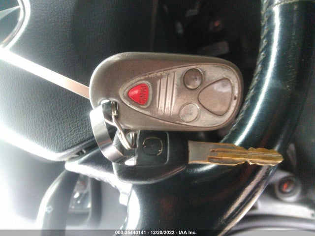 2003 ACURA RSX VIN: JH4DC53843C020213