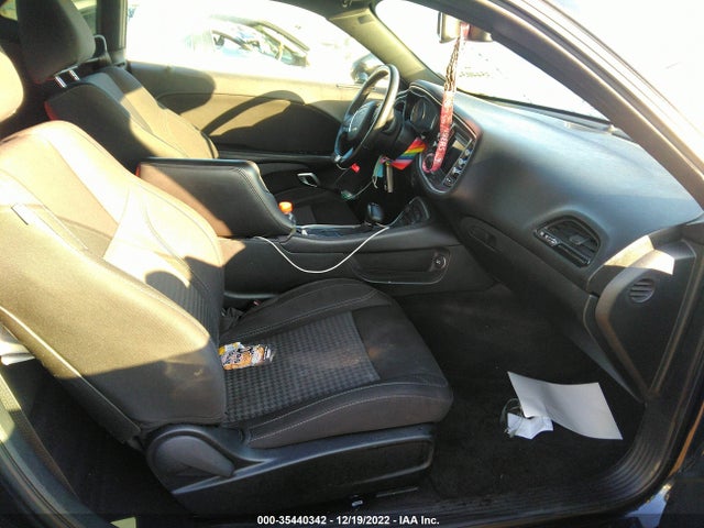 Dodge Challenger 2018 2C3CDZAG4JH245743 Image 18