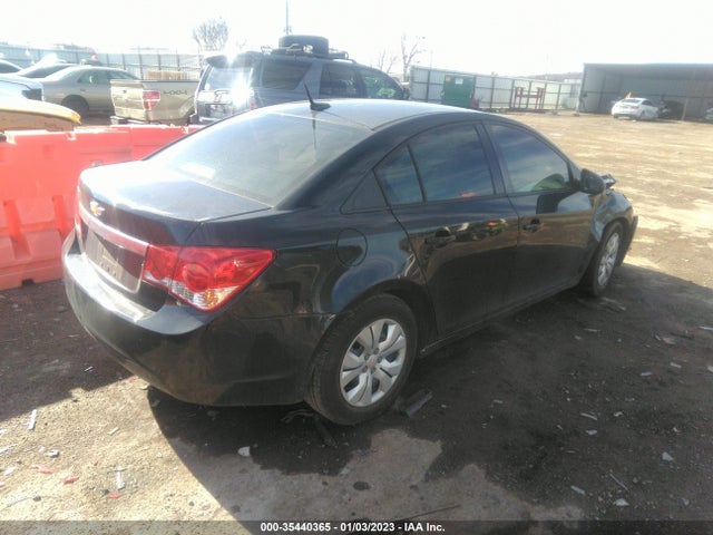 2014 CHEVROLET CRUZE LS VIN: 1G1PA5SH4E7399384