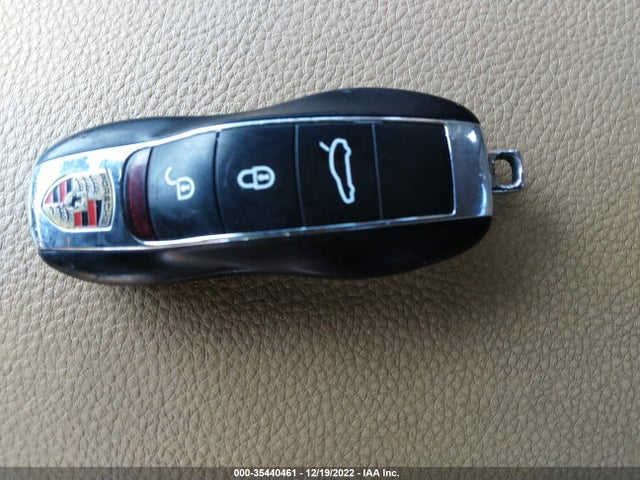 2014 Porsche Panamera, VIN: WP0AA2A71EL010292
