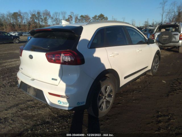 KNDCC3LC5J5175859 KIA NIRO EX