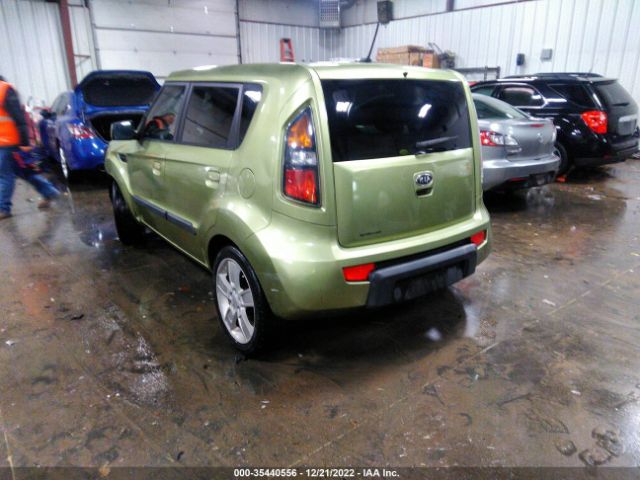 KNDJT2A26A7044729 KIA Soul !