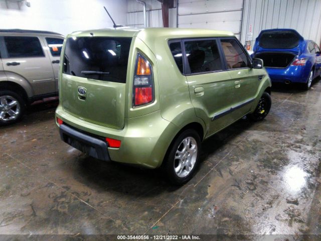 KNDJT2A26A7044729 KIA Soul !