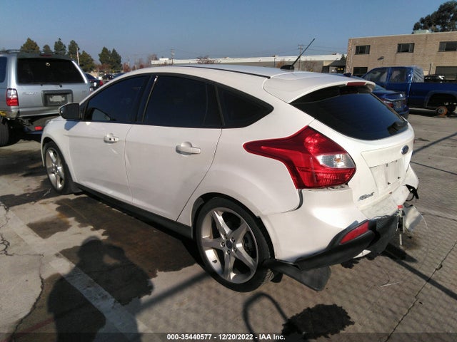 2014 FORD FOCUS TITANIUM VIN: 1FADP3N22EL138983