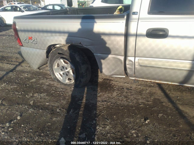 2005 CHEVROLET SILVERADO 1500 LS VIN: 2GCEK13T251249259