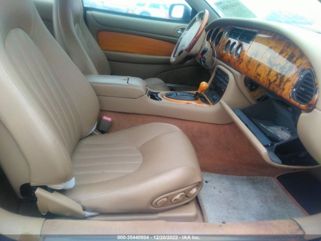 SAJGX5744VC014040 Jaguar XK8