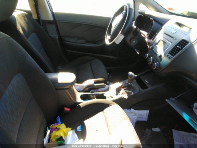 KNAFK4A67G5587581 KIA FORTE LX