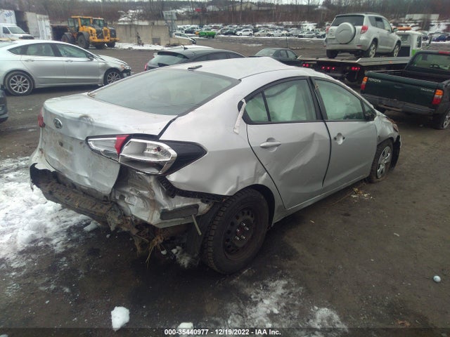 2017 KIA FORTE LX VIN: 3KPFL4A76HE028005