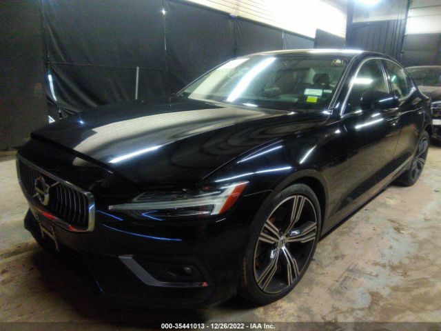 7JRA22TL4LG064054 Volvo S60 INSCRIPTION
