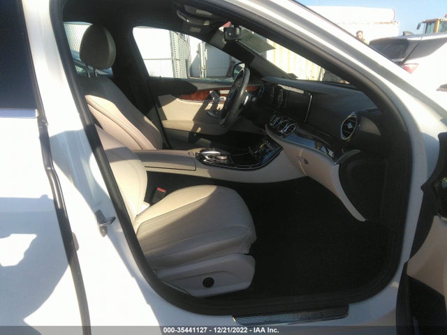 2017 Mercedes-Benz E-Class, VIN: WDDZF4KB8HA094328