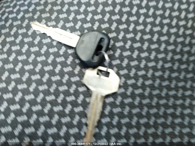 1998 MITSUBISHI MONTERO SPORT XLS VIN: JA4LS41P2WP010310