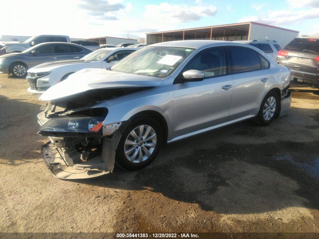 1VWAS7A3XFC013066 Volkswagen Passat 1.8t Wolfsburg Ed