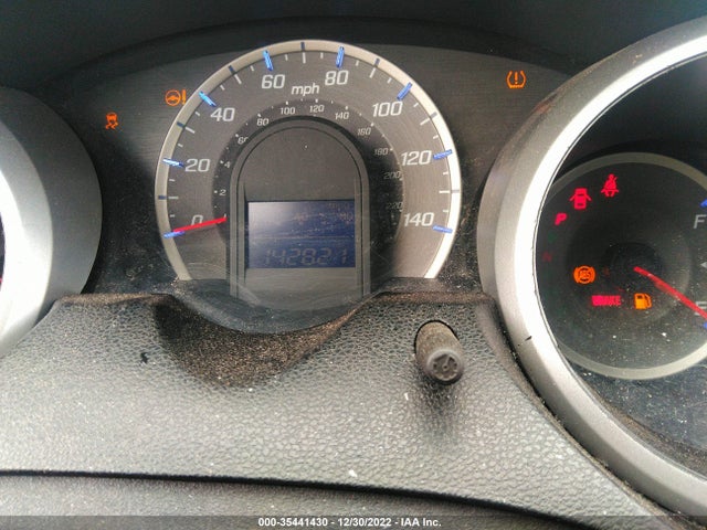 2013 HONDA FIT VIN: JHMGE8H32DC034568