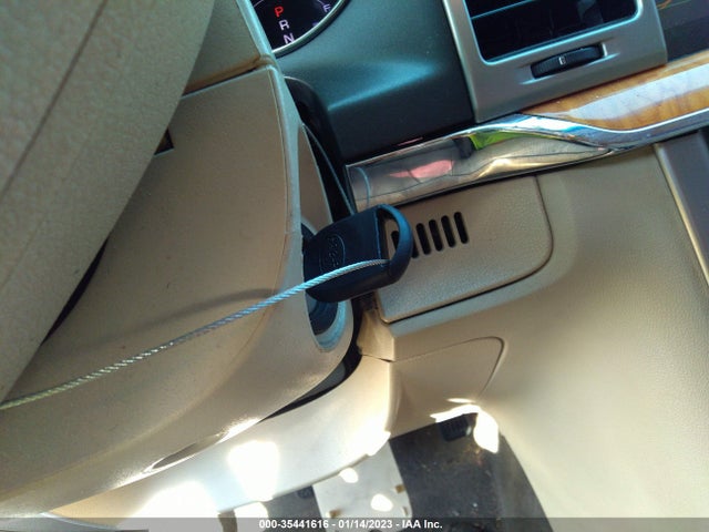 Lincoln MKZ 2012 3LNHL2GC6CR817382 Image 3