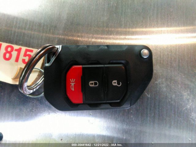 1C4HJXEG1MW740934 Jeep Wrangler Unlimited Sahara Altitude