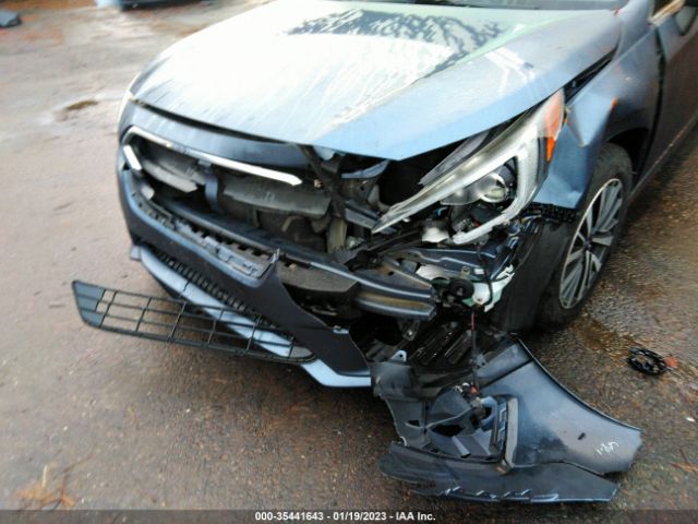 4S3BNAF64J3028279 Subaru Legacy Premium