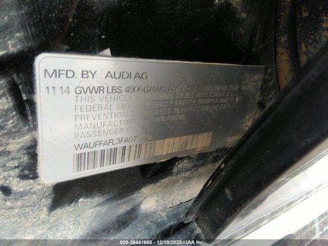 2015 Audi A4, VIN: WAUFFAFL3FA076425
