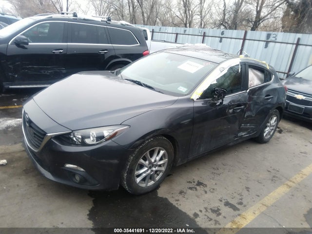 Mazda Mazda3 I Touring 2016 JM1BM1L75G1355665 Image 2