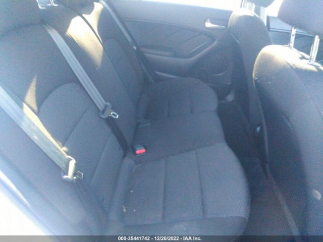 3KPFK4A79JE228966 KIA FORTE LX