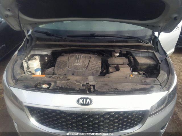 KNDMC5C12J6377132 KIA Sedona Sx