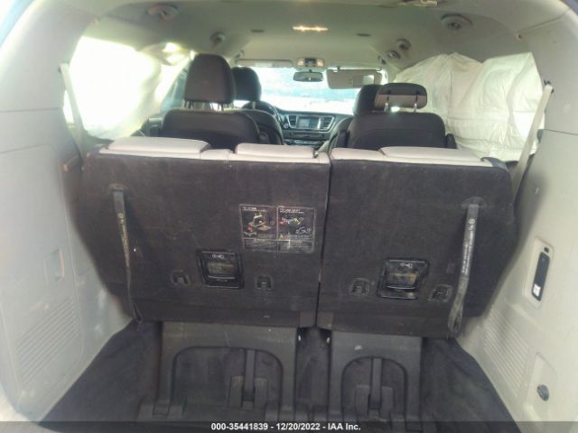 KNDMC5C12J6377132 KIA Sedona Sx