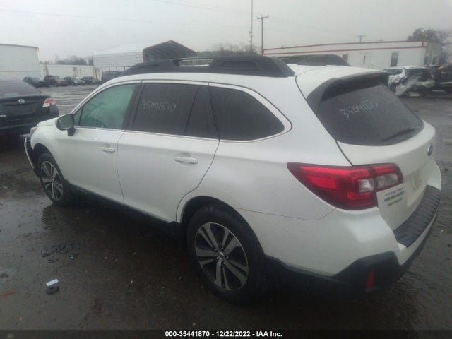 2018 SUBARU OUTBACK LIMITED VIN: 4S4BSAKC6J3368226