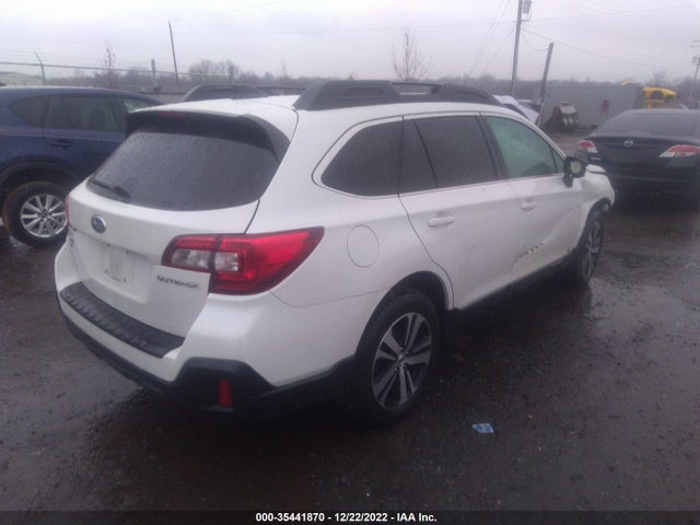 2018 SUBARU OUTBACK LIMITED VIN: 4S4BSAKC6J3368226