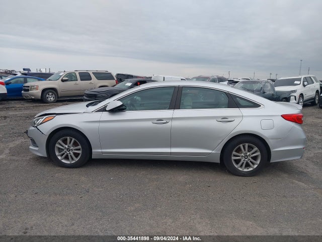 Hyundai Sonata 2017 5NPE24AF8HH512839 Image 14