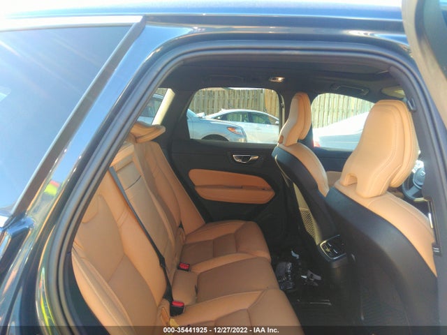 Volvo XC60 2021 YV4102RL7M1797857 Image 9