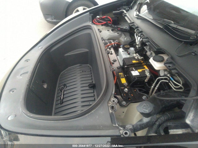 Tesla Model Y Long Range 2021 5YJYGDEE8MF092539 Image 11
