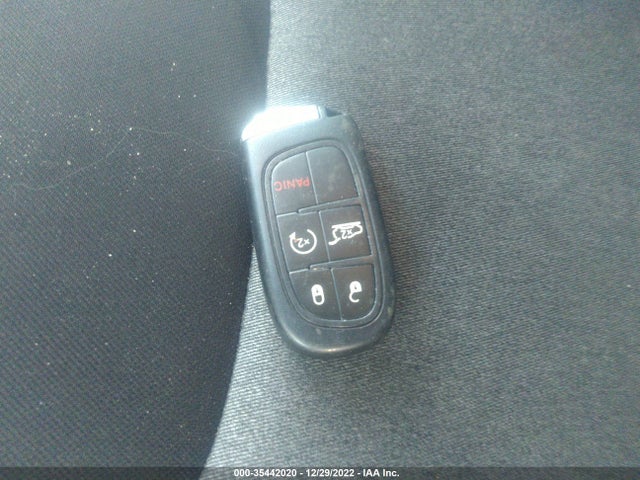 Jeep Cherokee Latitude 2014 1C4PJMCS8EW224850 Image 11