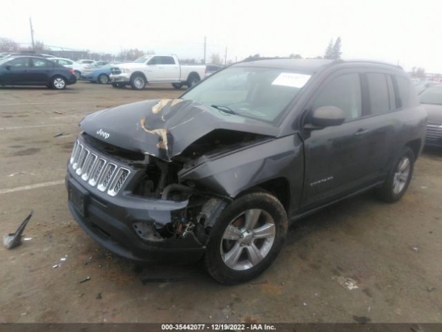 1C4NJDEB3GD781832 Jeep Compass Latitude