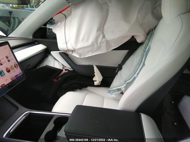 Tesla Model Y 2022 7SAYGDEE9NF322190 Image 6