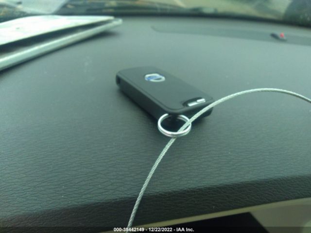 YV4BZ982781011038 Volvo XC70