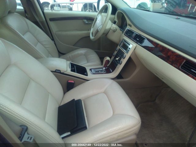 YV4BZ982781011038 Volvo XC70