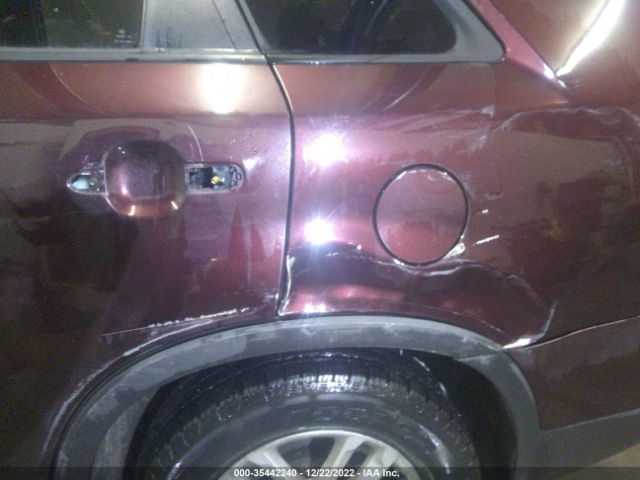 5XYKTCA68EG476177 KIA SORENTO LX