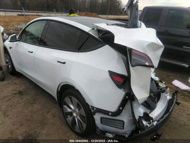 Tesla Model Y Long Range 2021 5YJYGDEE0MF117904 Image 4