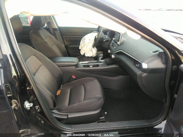 2019 Nissan Altima, VIN: 1N4BL4BVXKC136515