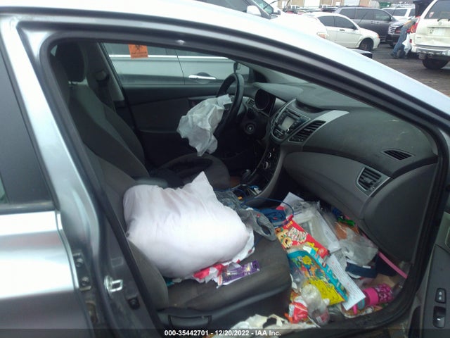 2016 HYUNDAI ELANTRA SE VIN: 5NPDH4AEXGH667716