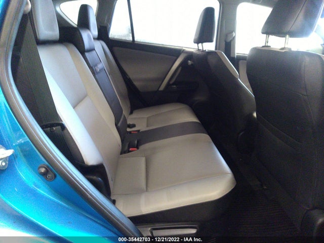2016 Toyota RAV4, VIN: JTMDJREV9GD004252
